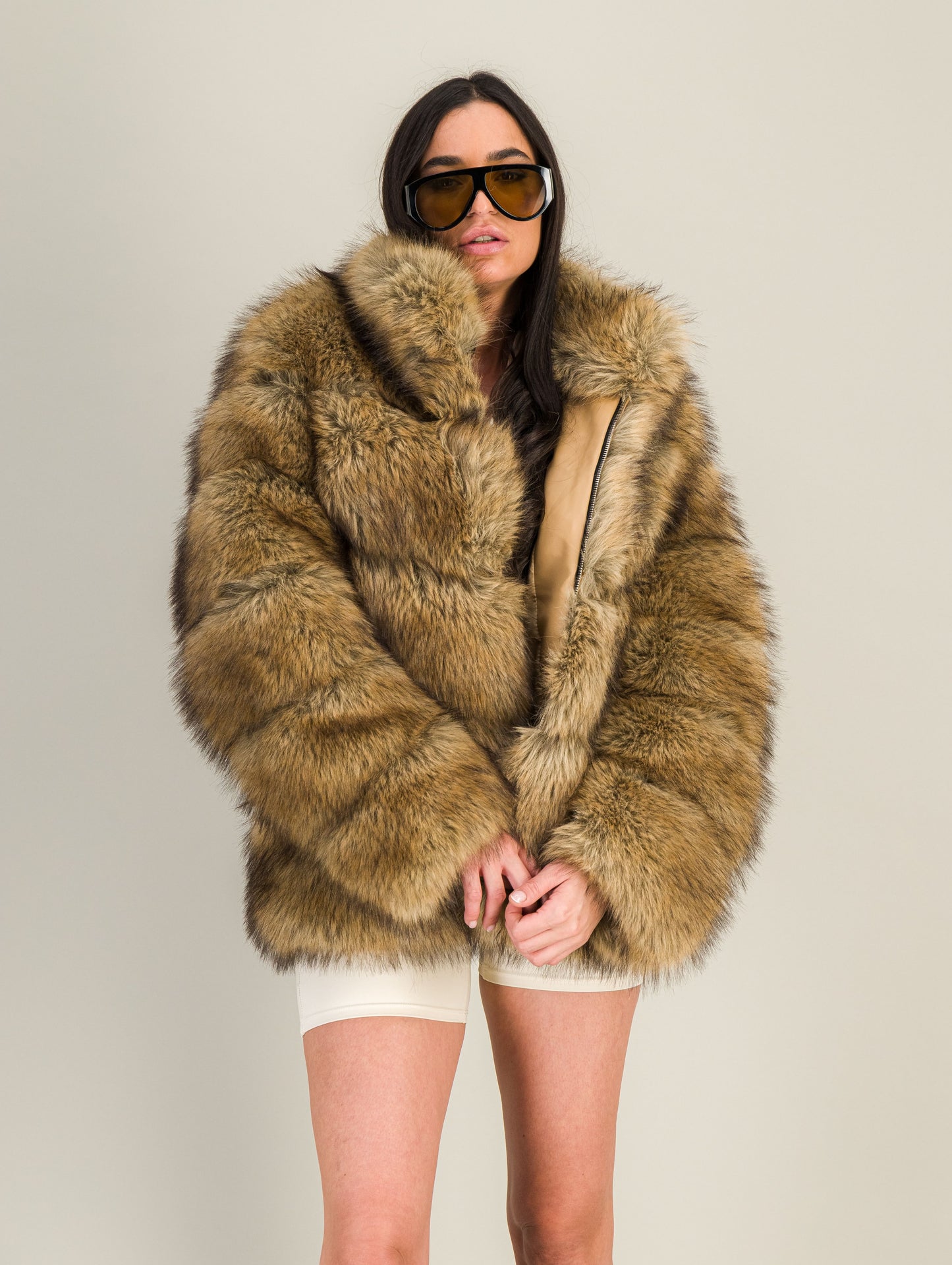 FOURRURE VEGAN - Wild Raccoon